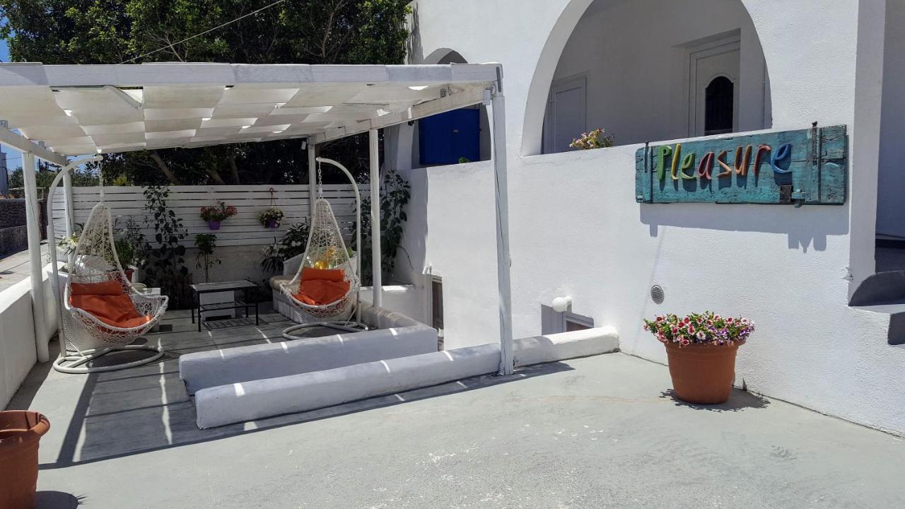 Pleasure Seaside Rooms Perissa (Santorini) Exterior foto