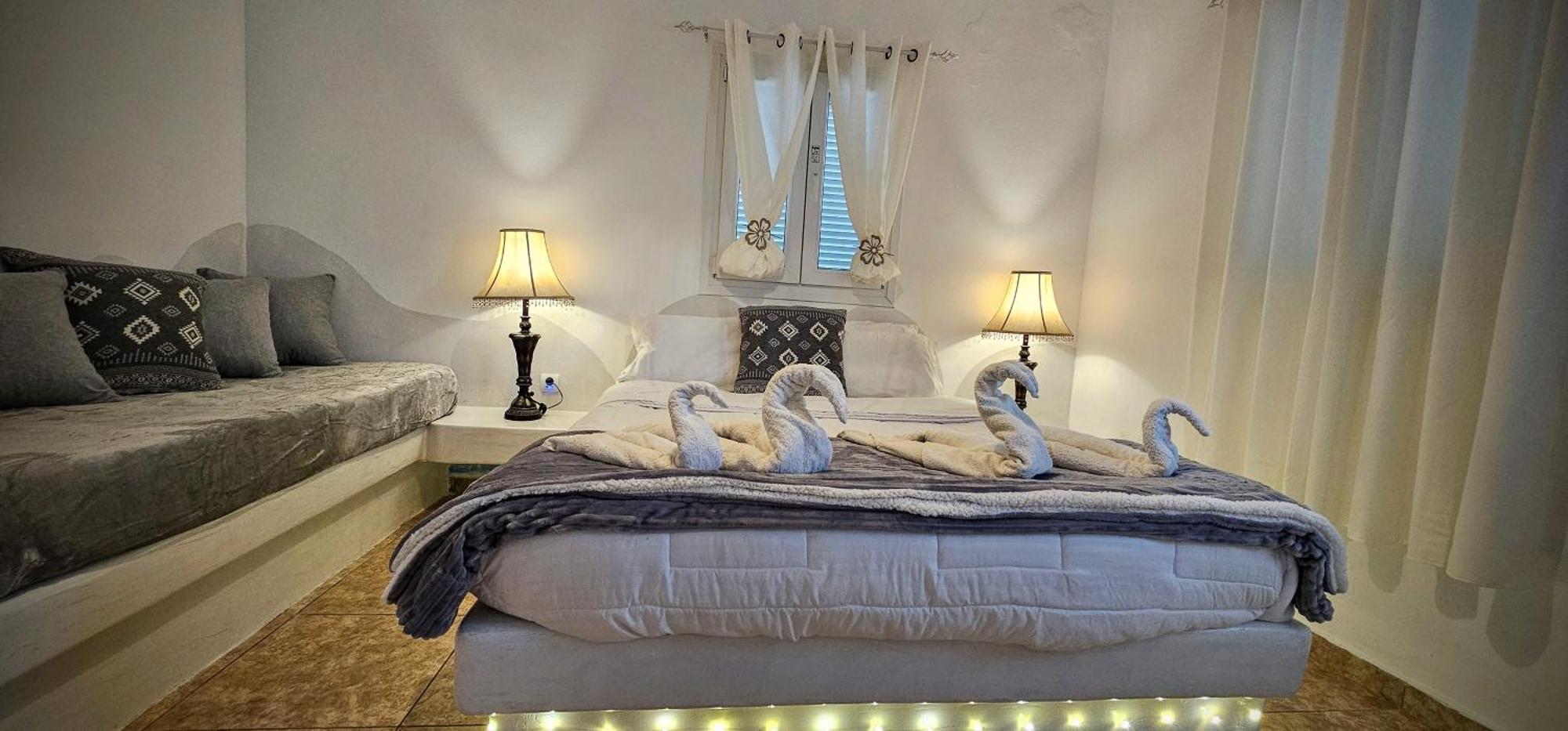 Pleasure Seaside Rooms Perissa (Santorini) Exterior foto